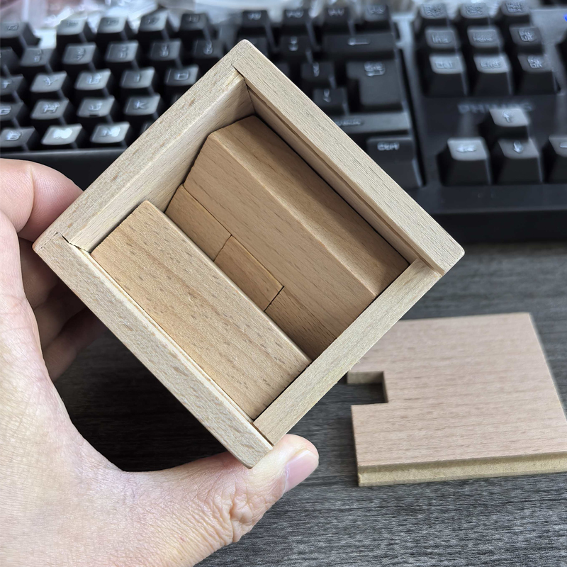 Magic IQ Oblique Placement of  - огляд і ціна Woodworking Kids Toys